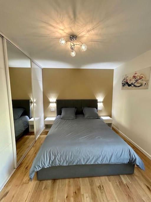 Splendid 92M2 Renovated, 4 Rooms Шарантон-ле-Пон Экстерьер фото