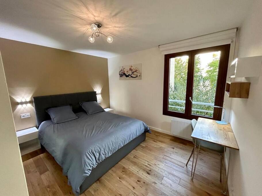 Splendid 92M2 Renovated, 4 Rooms Шарантон-ле-Пон Экстерьер фото