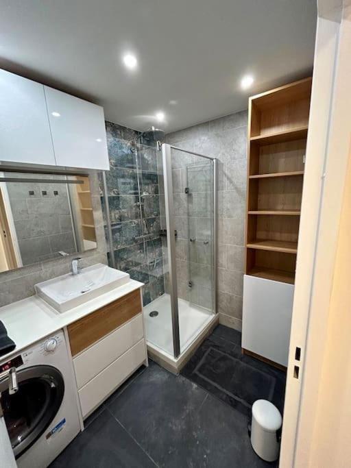 Splendid 92M2 Renovated, 4 Rooms Шарантон-ле-Пон Экстерьер фото